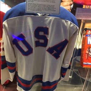 Meet your Posher, Edward